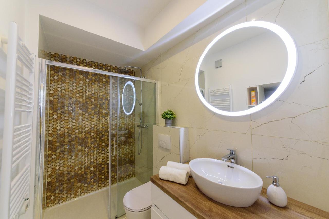 Apartmani Bokin Bol Luaran gambar