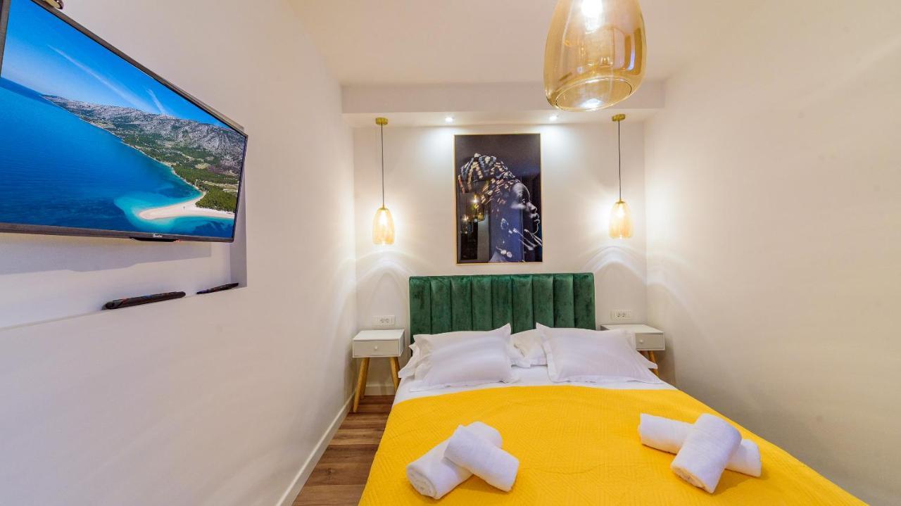 Apartmani Bokin Bol Luaran gambar