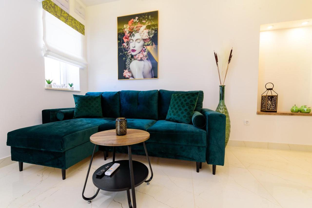 Apartmani Bokin Bol Luaran gambar